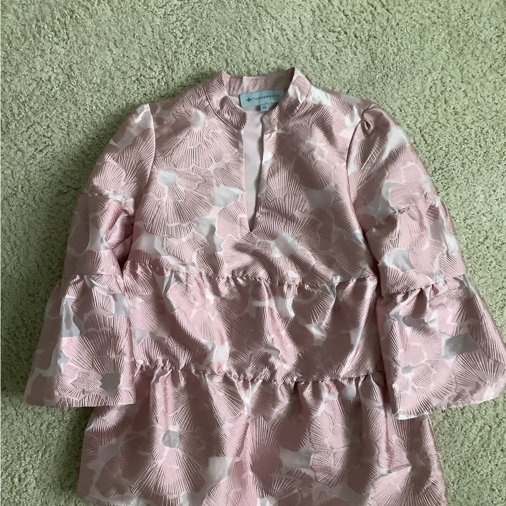 Tuckernuck Pink and silver top
